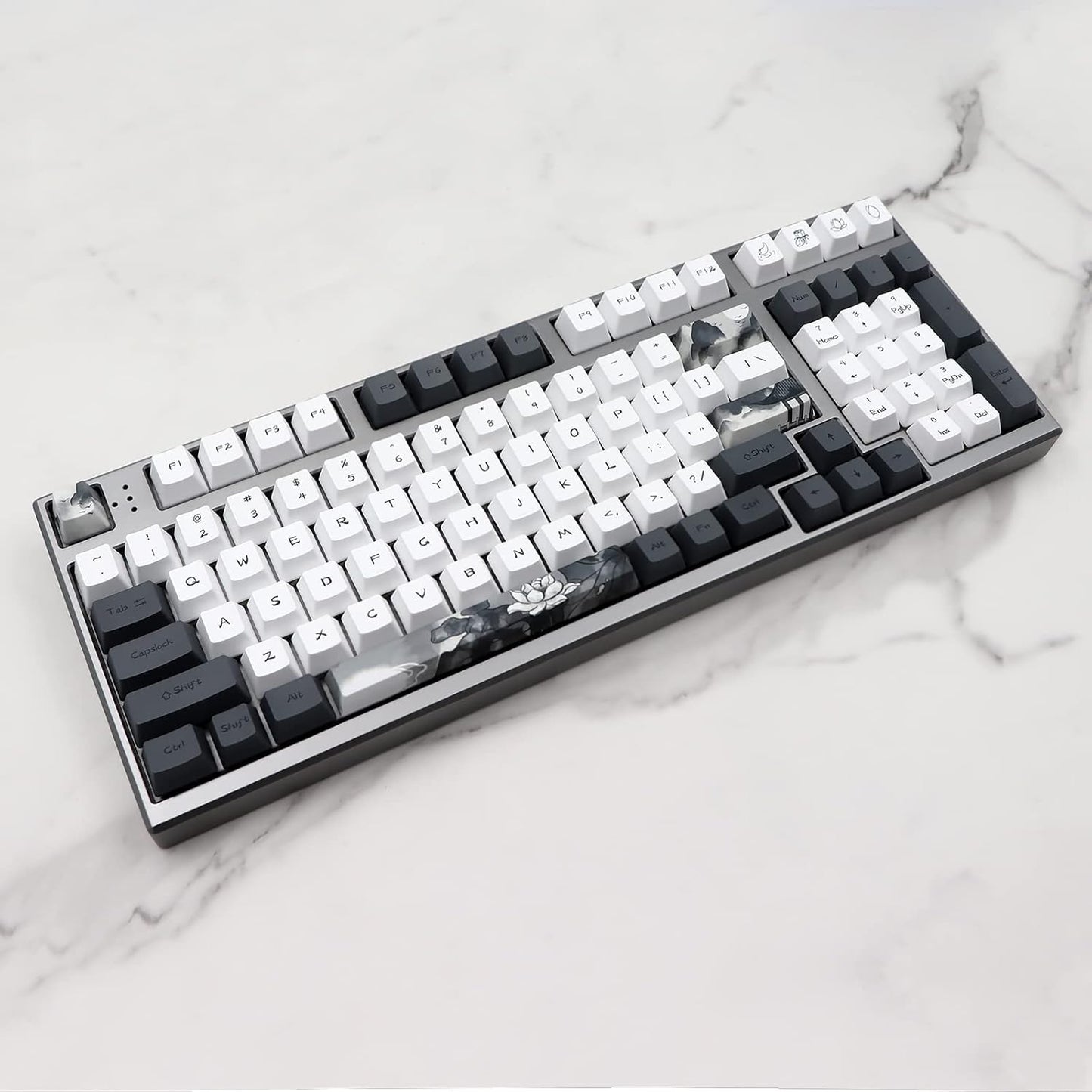 JSJT Ink Lotus Keycaps 140 Keys OEM Profile Keycap PBT Dye Sublimation Key Caps for ANSI/ISO Layout Cherry MX Switch Mechanical Gaming Keyboards GK61/68/87/96/104/108 (with 6.25u spacebar)