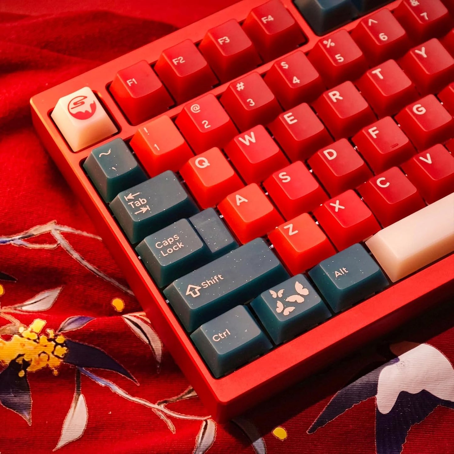 JSJT Cherry Profile Keycaps, 170 Keys Red Bean Theme PC Translucent Keycaps, 3 Colors Custom Keycap Suitable for Cherry Mx Switch Mechanical Keyboards (Key Caps Only)