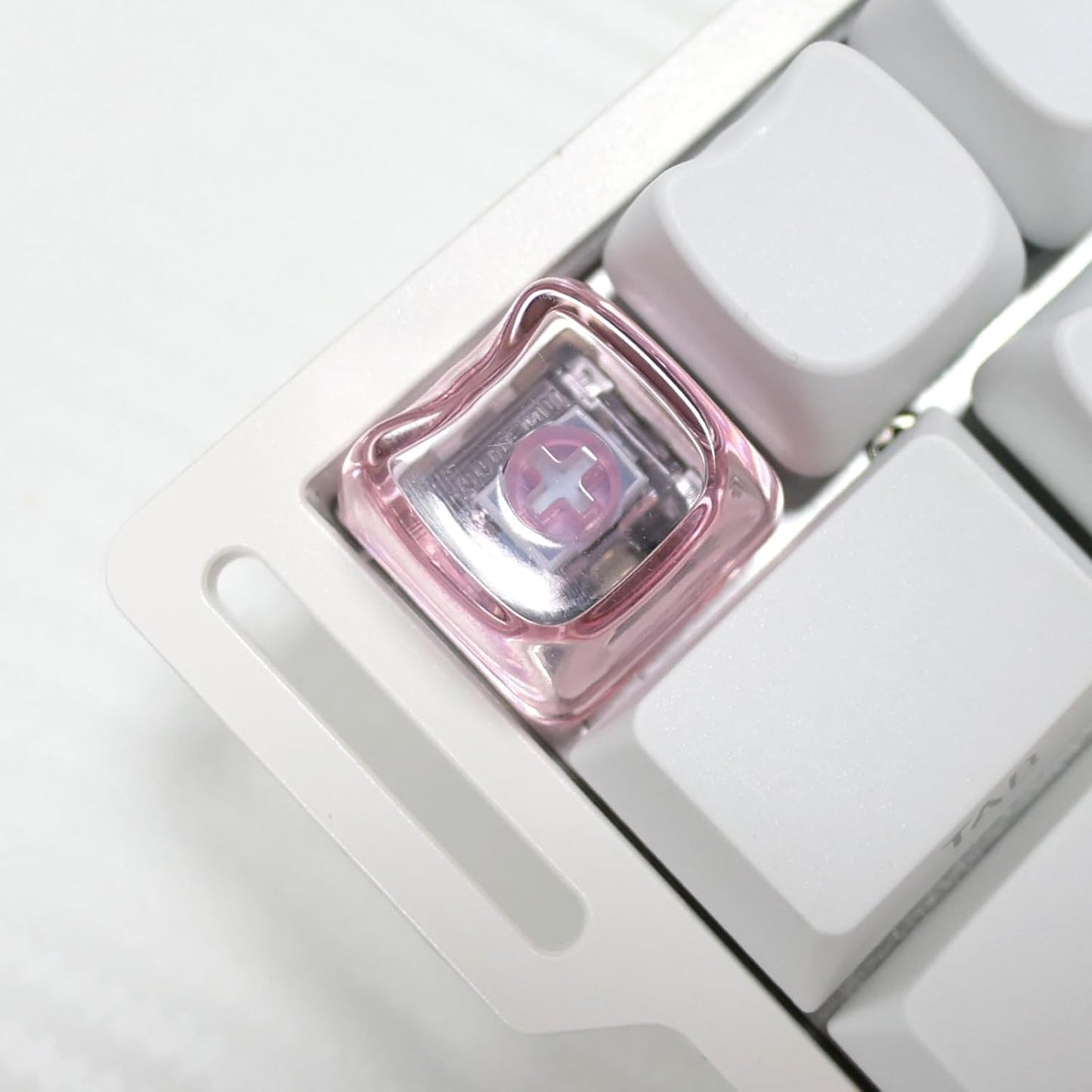 JSJT Blank Crystal Transparent Keycaps, Backlit Pink Keycap,21 Keys Love Heart-Shaped PC Custom Keyboard Caps Mao Profile for MX Switches Mechanical Keyboards