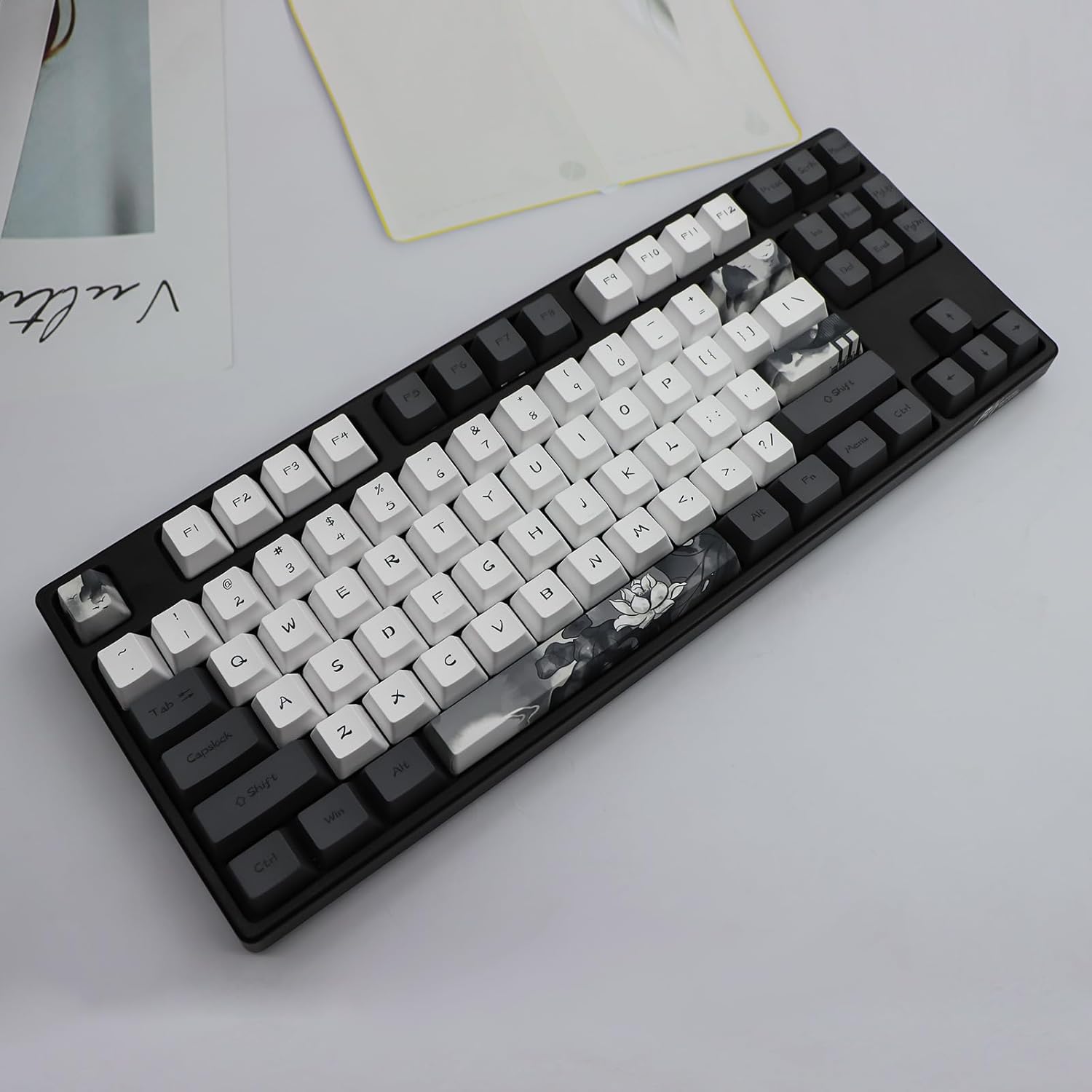 JSJT Ink Lotus Keycaps 140 Keys OEM Profile Keycap PBT Dye Sublimation Key Caps for ANSI/ISO Layout Cherry MX Switch Mechanical Gaming Keyboards GK61/68/87/96/104/108 (with 6.25u spacebar)